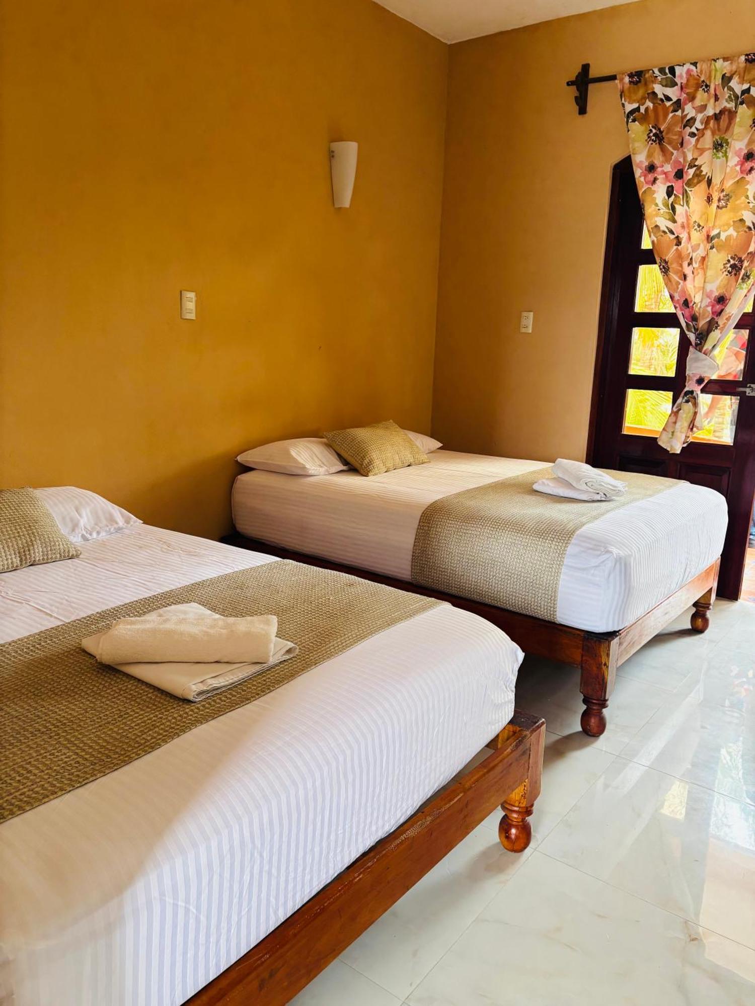 Hotel Rosa De Los Vientos Tuxpan  ภายนอก รูปภาพ